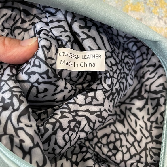 Burano Cosmetic Bag Vegan Leather Flat Zipper Pouch Denim Blue Make Up Bag - Picture 3 of 4